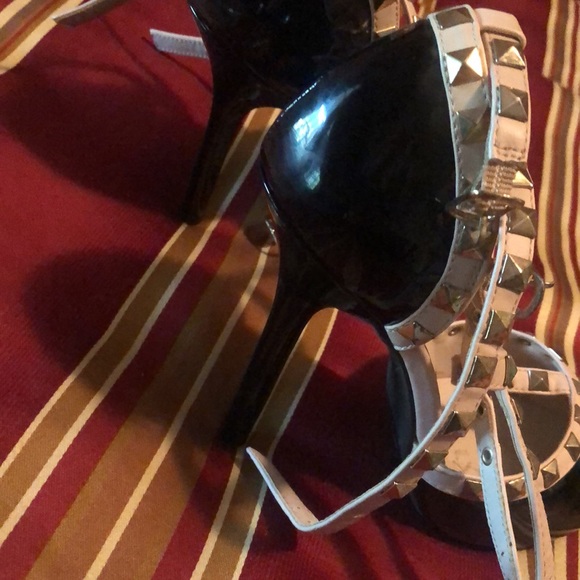 Heels - Picture 2 of 2